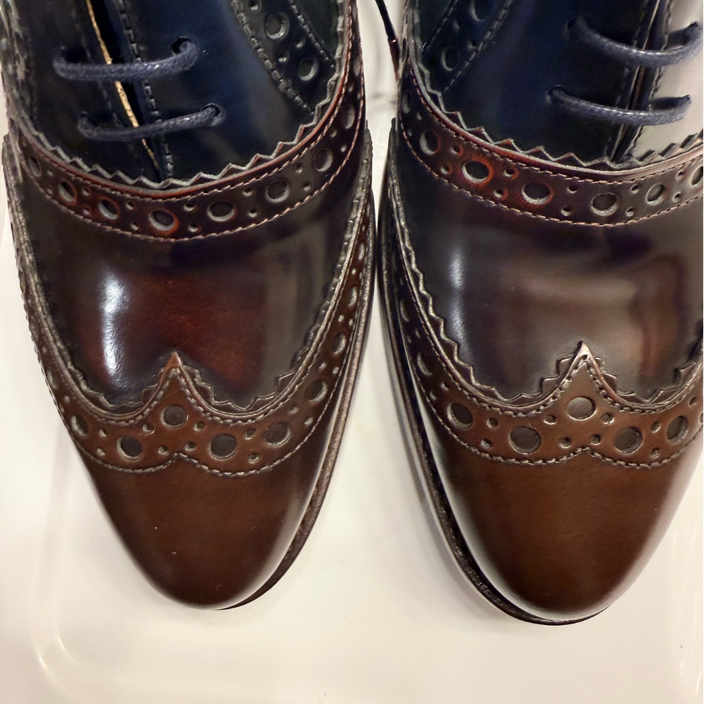 Elegant Burgundy Brogue Heels - Picture 11 of 13